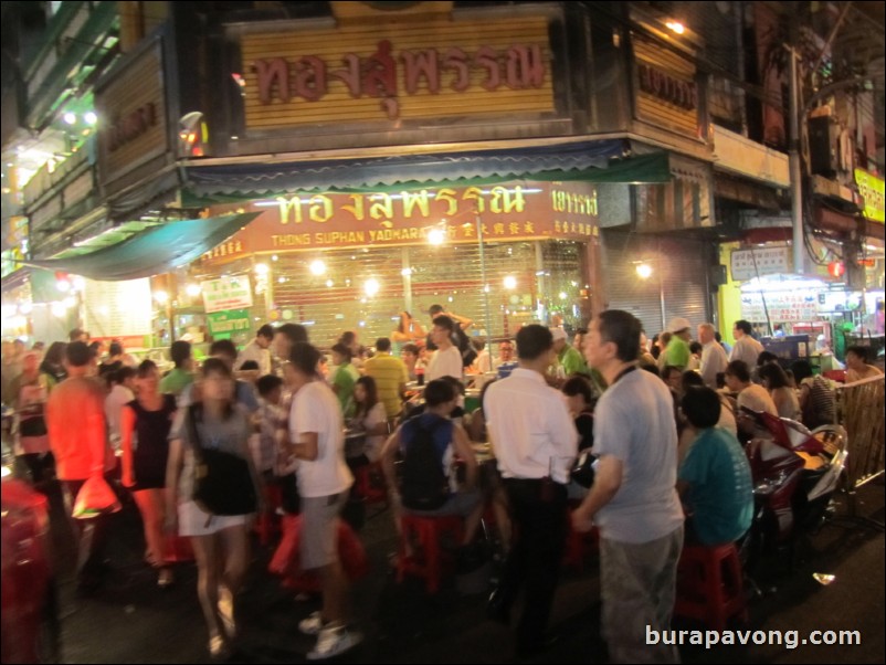 Night market at Yaowarat - Bangkok's Chinatown.