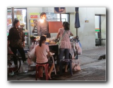 Night market at Yaowarat - Bangkok's Chinatown.