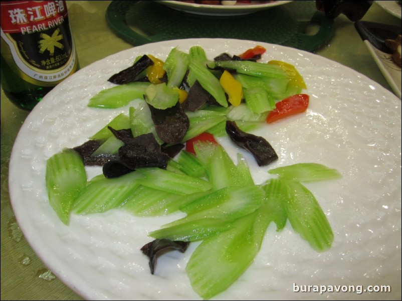 Restaurant Jin Long at Guangzhou airport.