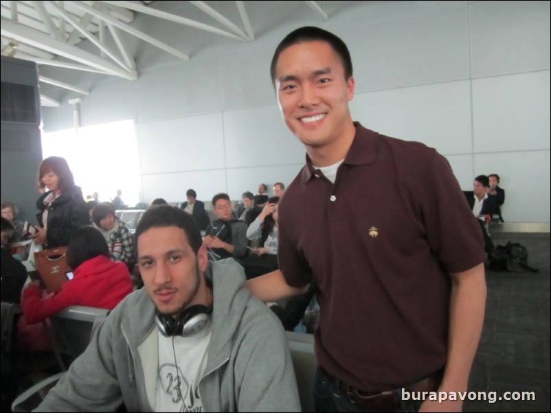 Ran into Josh Boone, former UConn and New Jersey Net player, at the airport.