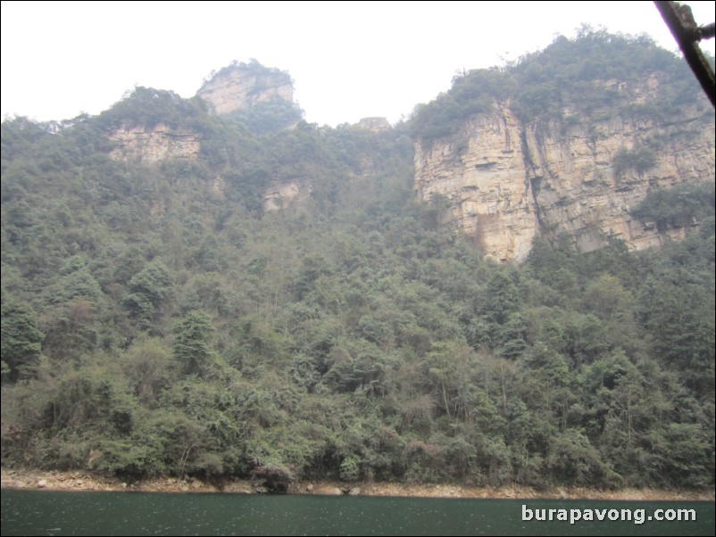 Baofeng Lake.