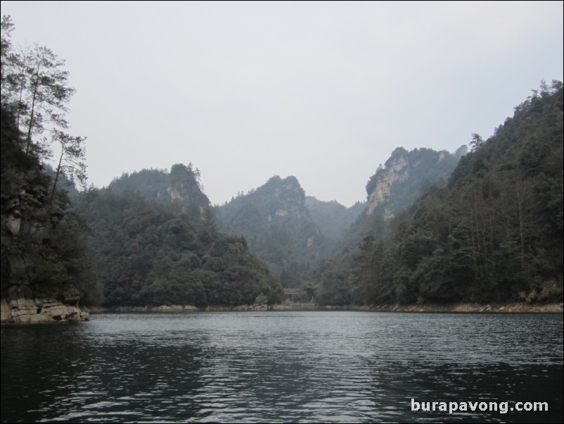 Baofeng Lake.