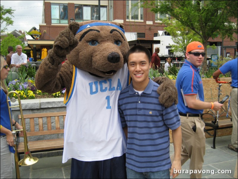 UCLA mascot, Joe Bruin.