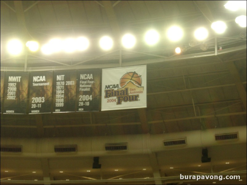 No. 4 Georgia Tech vs. Michigan (ESPN ACC/Big Ten Challenge). Brand new Final Four banner.