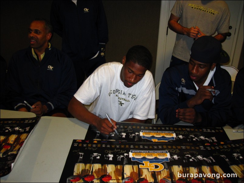 Paul Hewitt, Nick Foreman, and Iman Shumpert.