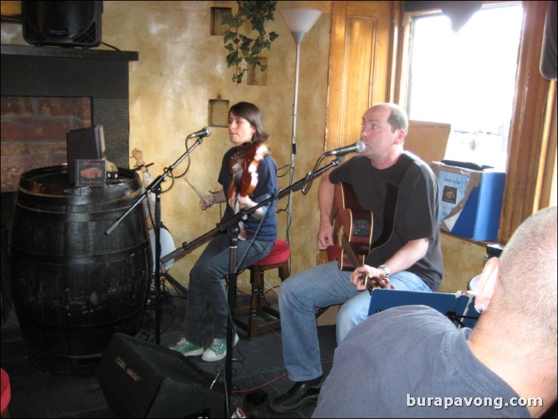 Heartland, a local husband-wife band from Portree.