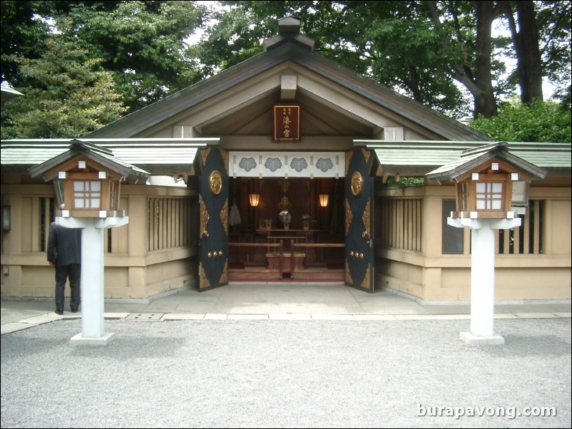 Togo-jinja.