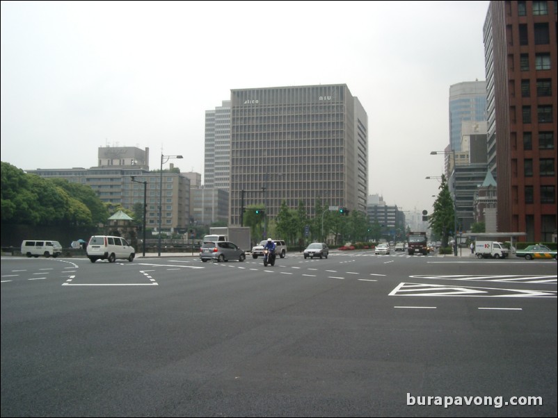 Imperial Palace/Tokyo Station area.