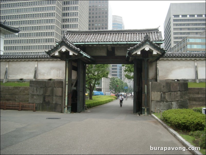 Higashi-gyoen (Imperial Palace East Garden).