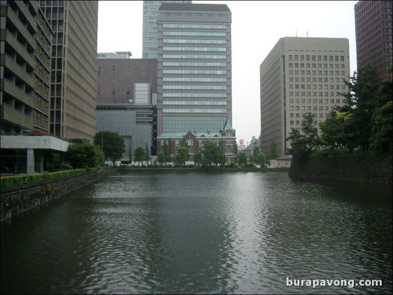 Imperial Palace/Tokyo Station area.