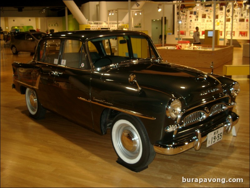 Toyota Universal Design Showcase, Odaiba.