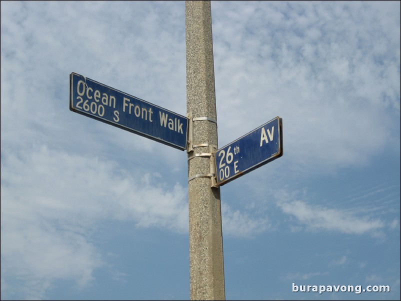 Walking along Ocean Front Walk in Venice Beach.