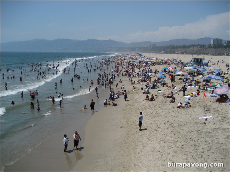 Beach at Santa Monica Pier.
