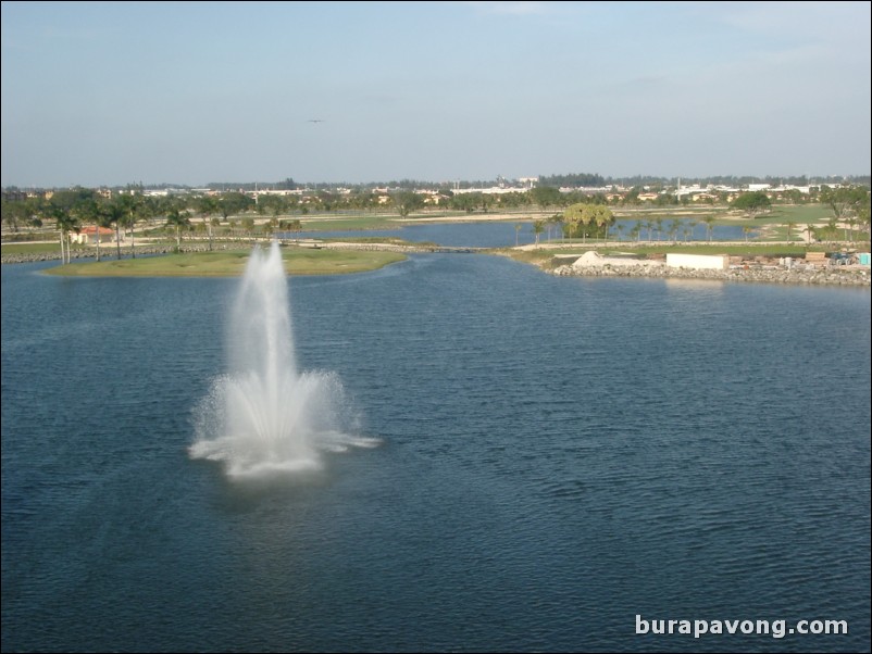 View of fountain and Great White Course at Doral.