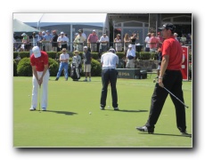 Practice putting green.