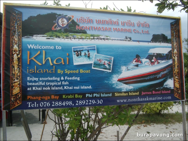 Koh Kai (Kai Island).