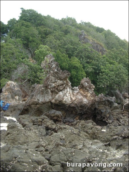 Koh Kai (Kai Island).