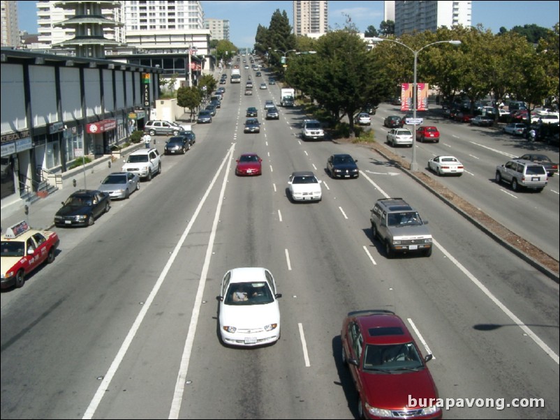 Pedestrian bridge near Japantown overlooking Geary.