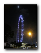 Singapore Flyer.